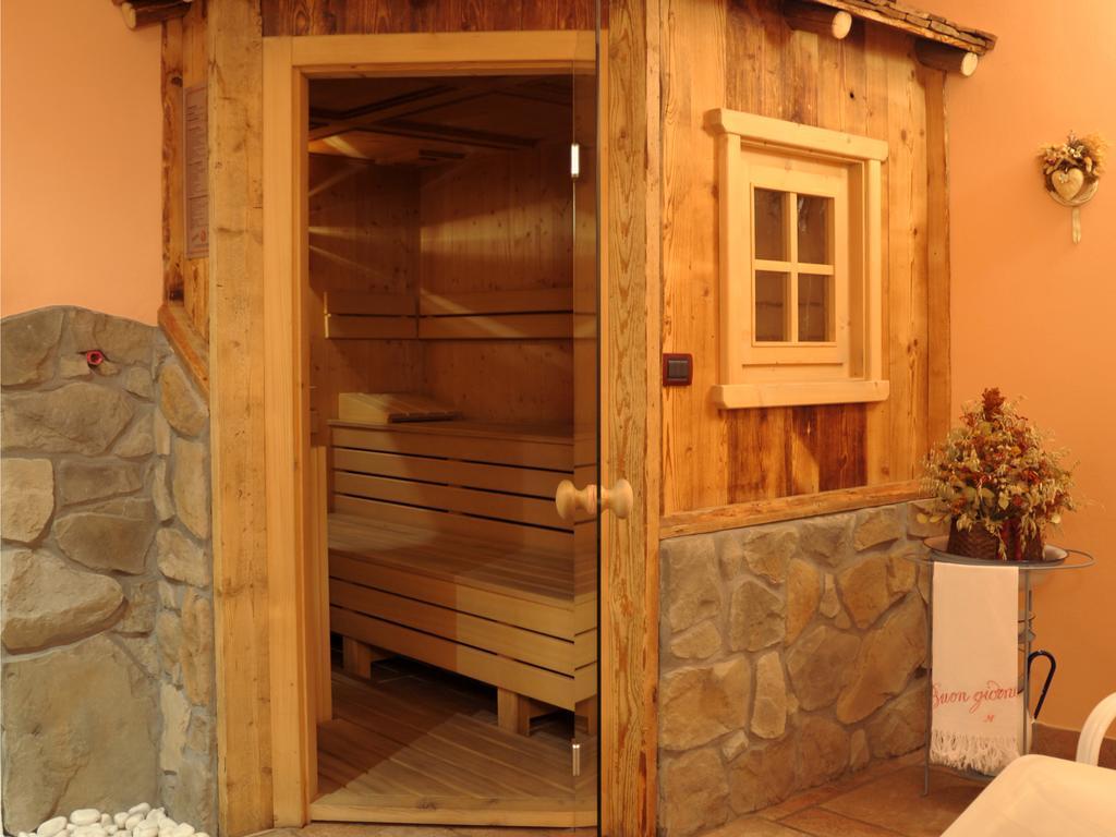 Hotel Pensione Dolomiti Falcade Esterno foto
