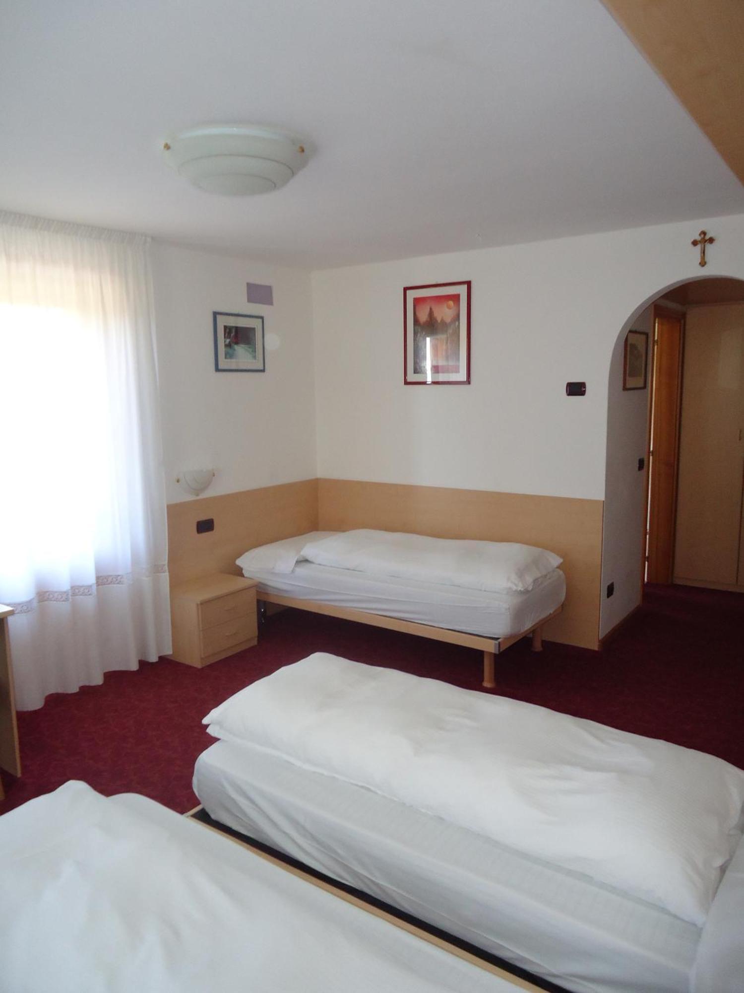 Hotel Pensione Dolomiti Falcade Esterno foto