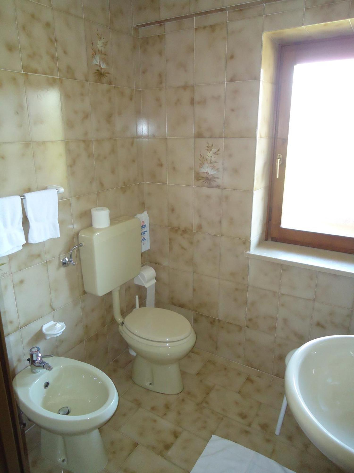 Hotel Pensione Dolomiti Falcade Esterno foto